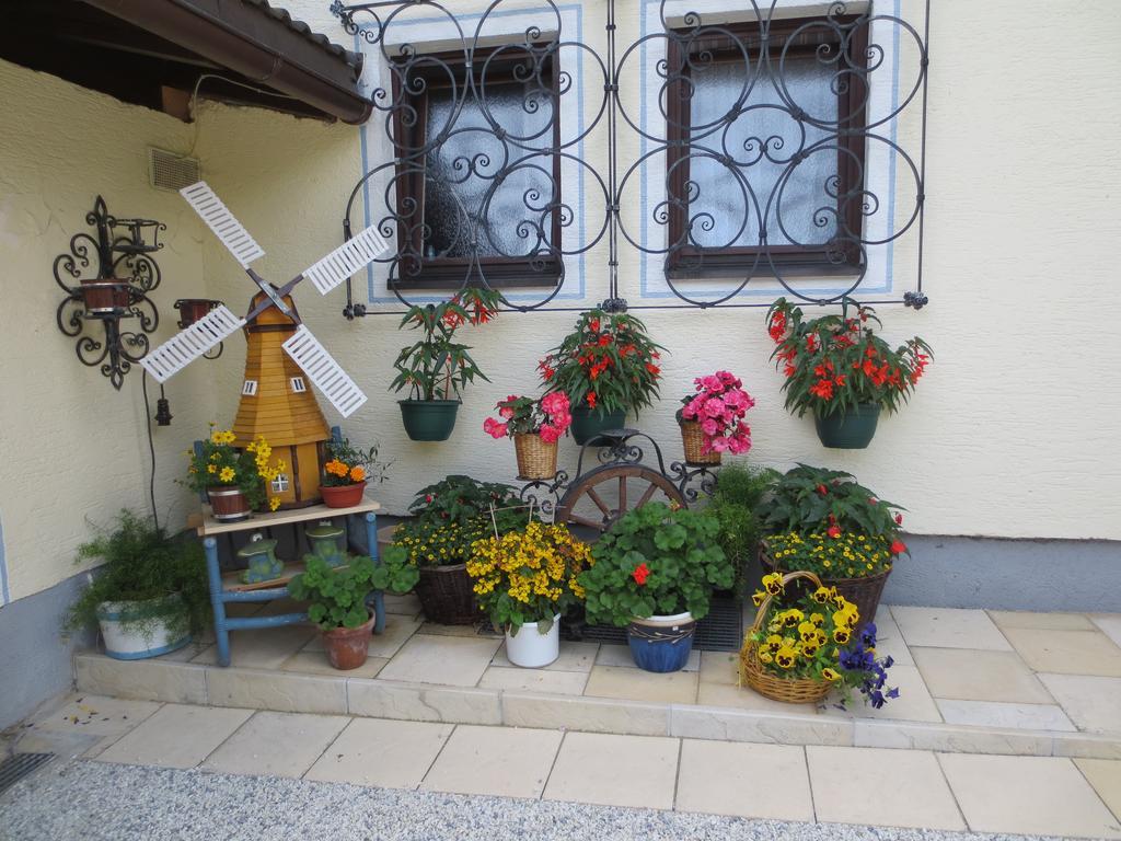 Gaestehaus Scharler Neukirchen am Großvenediger Room photo