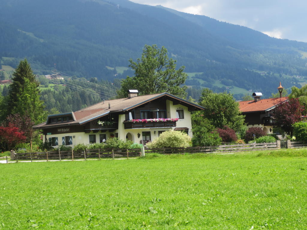 Gaestehaus Scharler Neukirchen am Großvenediger Exterior photo